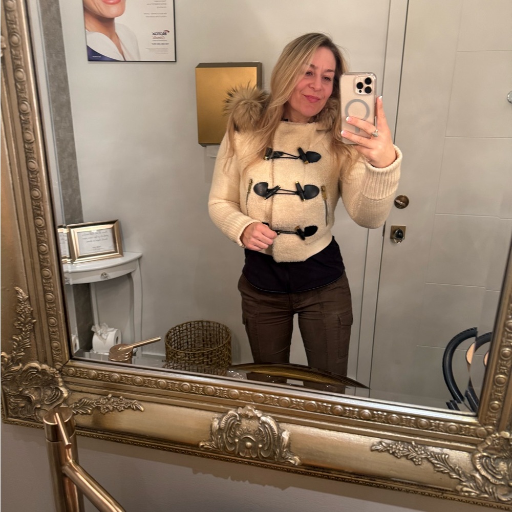 Authentic Burberry fur Cream Toggle Jacket